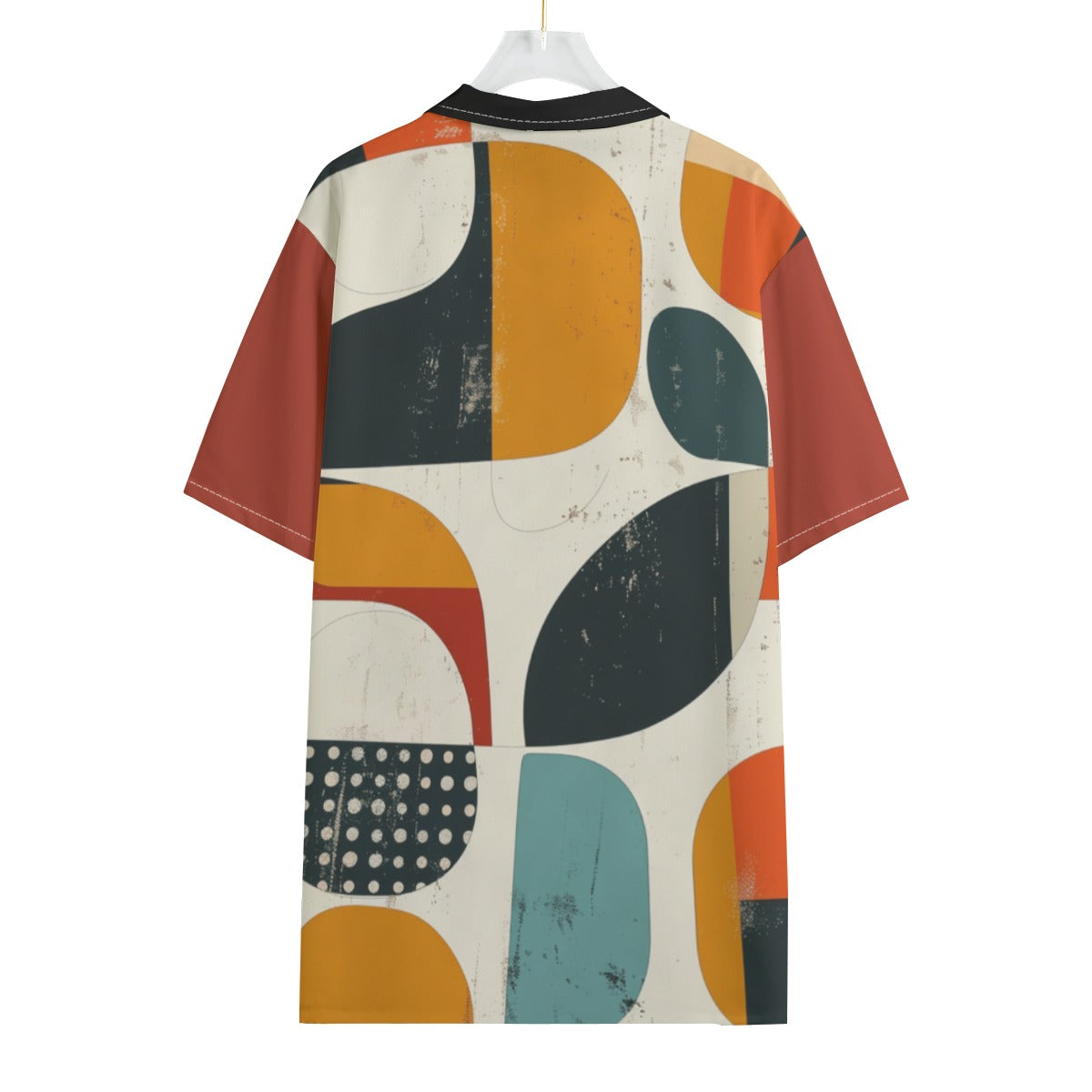 Men's Hawaiian Shirt With Button Closure